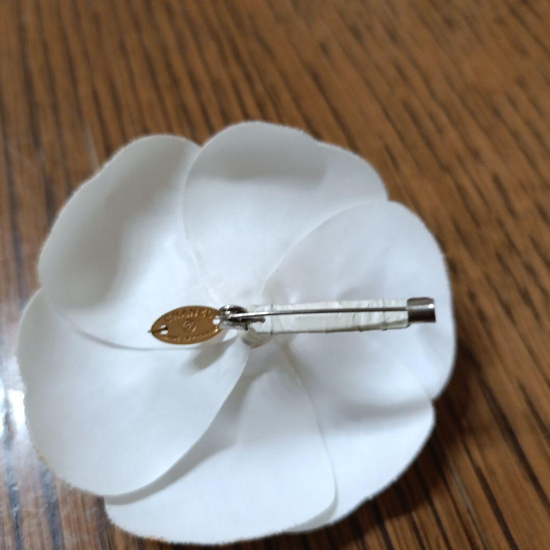★値下げ★シャネル カメリア ブローチ コサージュ　白　　ヴィンテージ