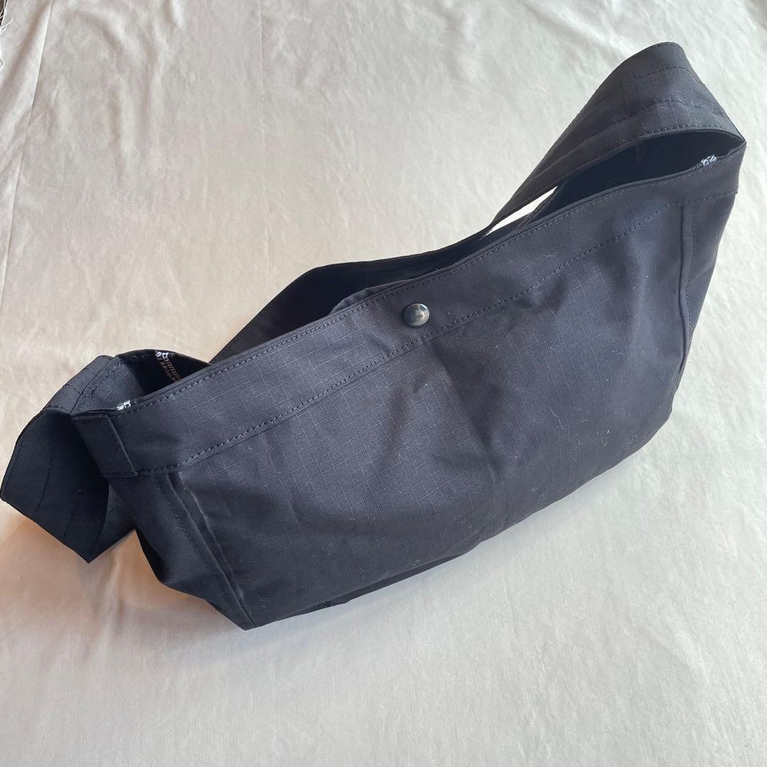 【ニュースペーパーバッグ】リップストップ　ブラック　ショルダー　ビンテージ