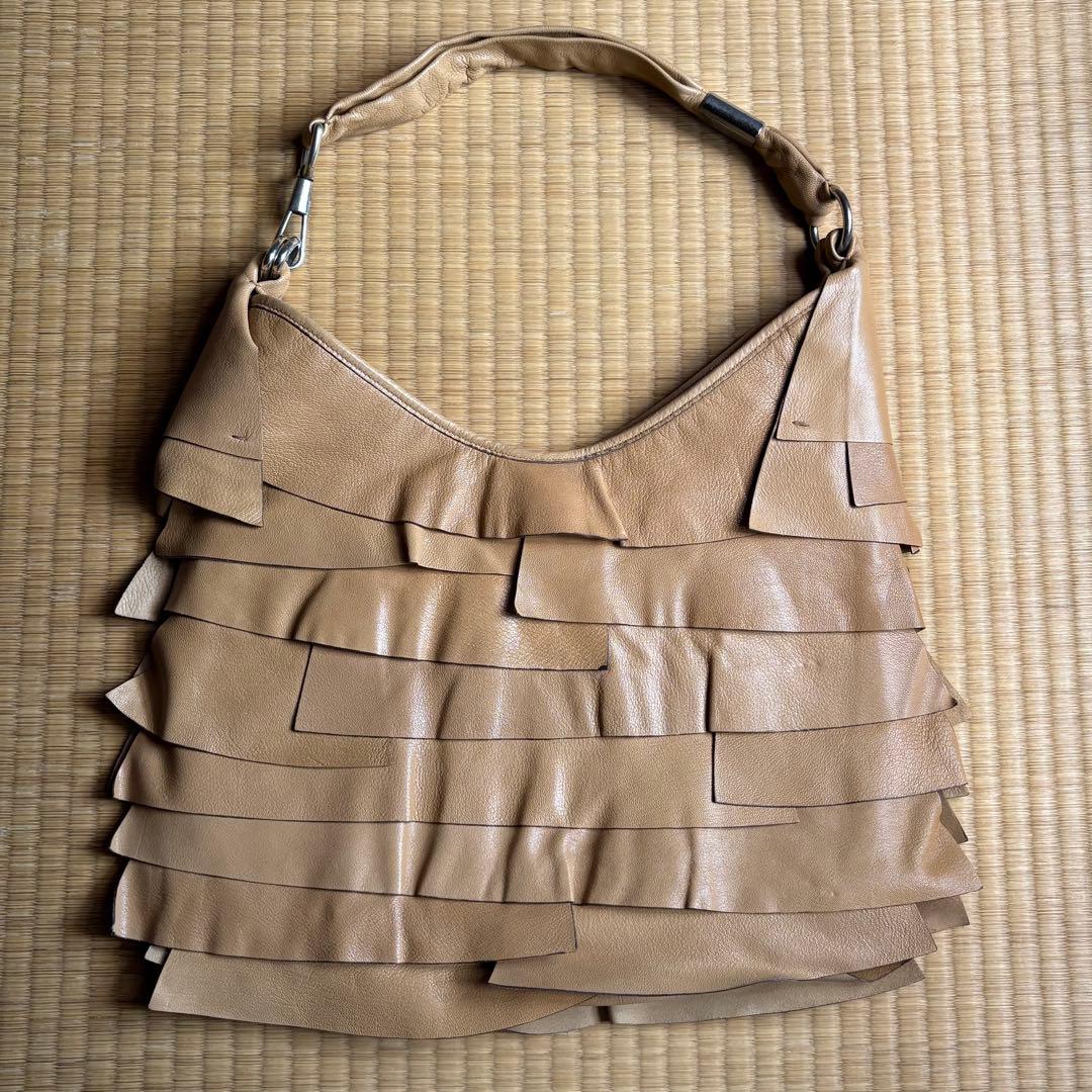 美品イヴサンローランサントロペフリルレザーワンショルダーバックキャメル
