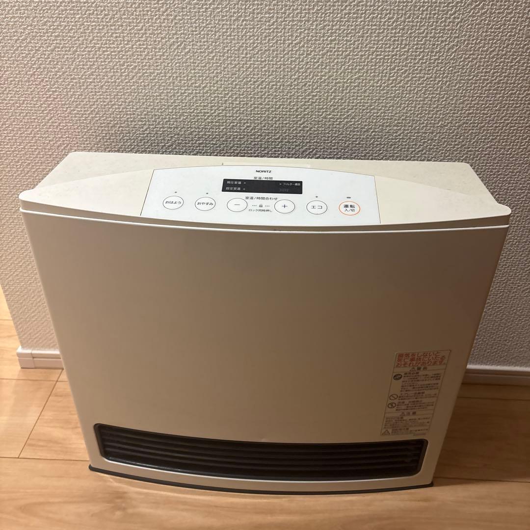 ガスファンヒーター デジタル表示 ホワイト