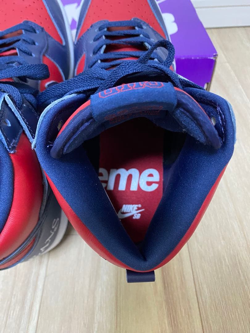 supreme × nike SB dunk high