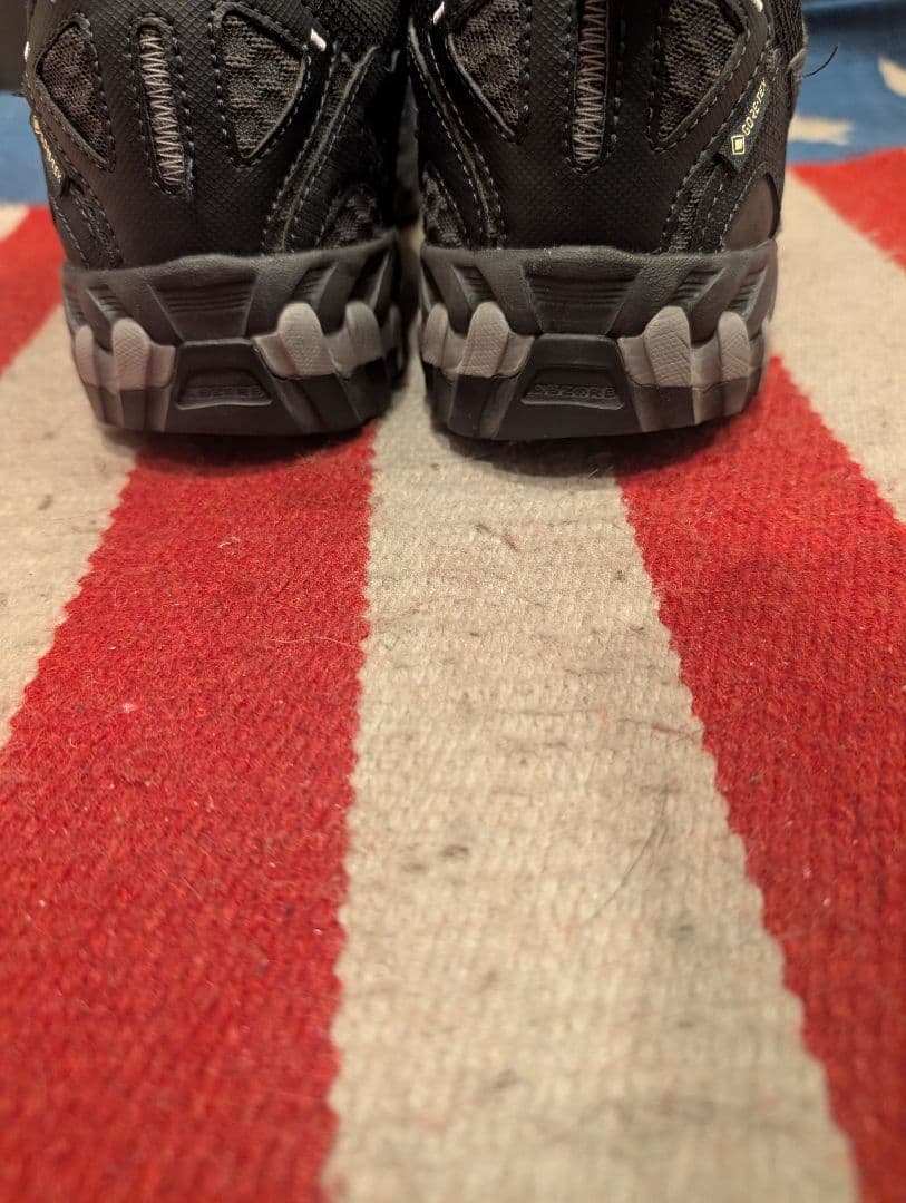 New Balance ML610XJGORE-TEX 黒 スニーカー