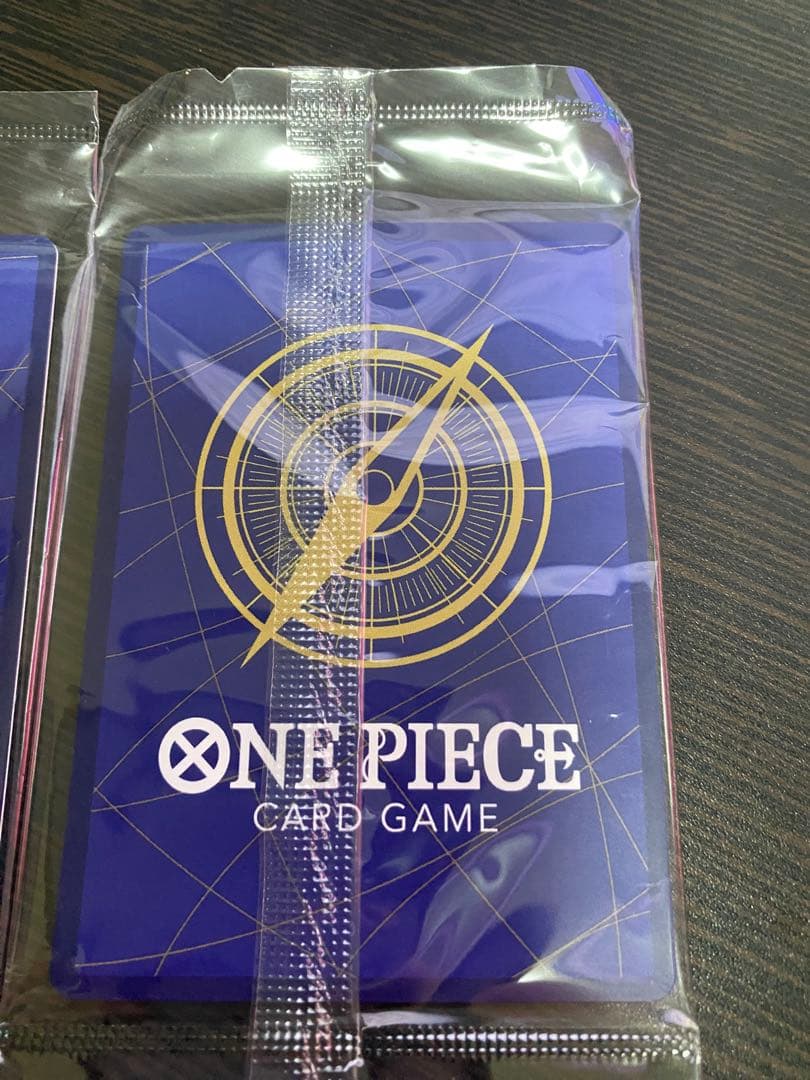 P-111 ニコ・ロビン Mini tin Pack アジア限定　未開封 2枚