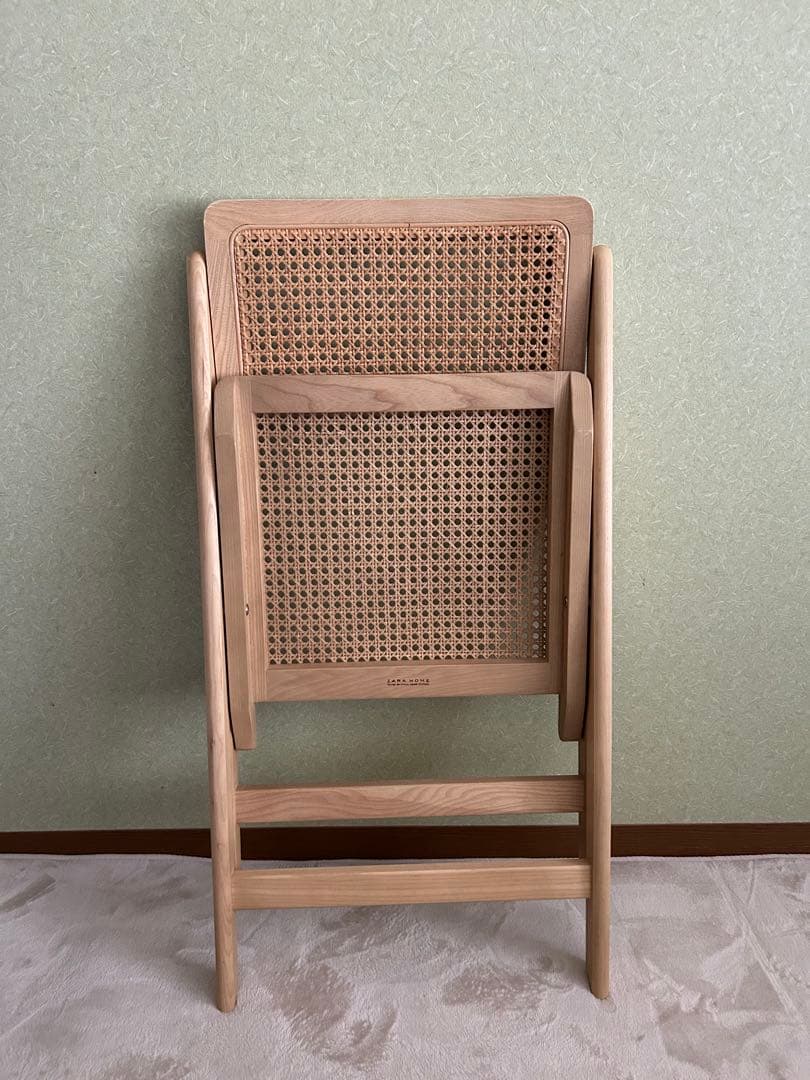 ZARA  ラタンチェア