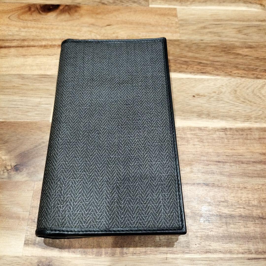 BVLGARI ウィークエンド 長財布