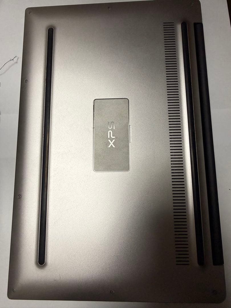 Windowsノート本体 DELL XPS13 9350 Core i7-6500U