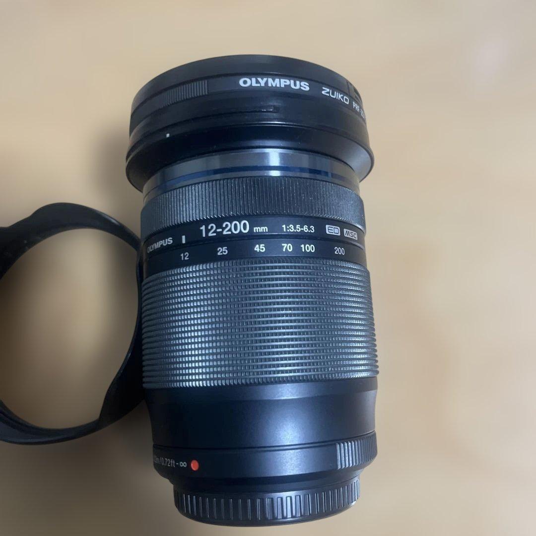 OLYMPUS 12-200mm f/3.5-6.3 保護フィルター付