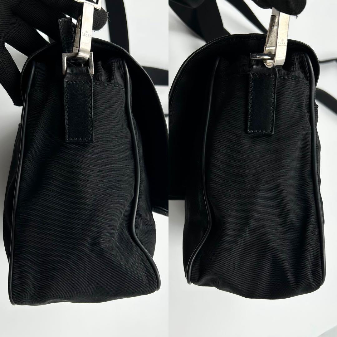 美品✨ グッチ ショルダーバッグ メッセンジャー 黒 裏地総柄 レザー ナイロン