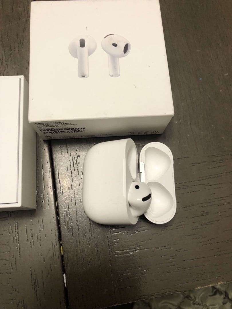 Apple AirPods 本体 ホワイト