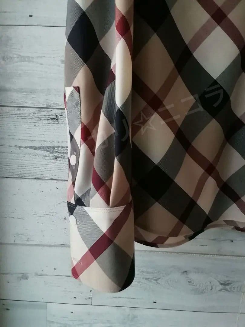 ブルーレーベルクレストブリッジ　CBチェック　シャツ　ブラウス