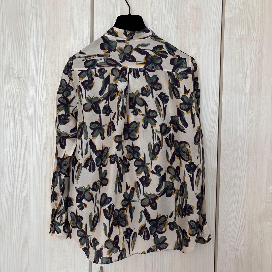 TOMORROWLAND シルククローバープリント ボウタイブラウス