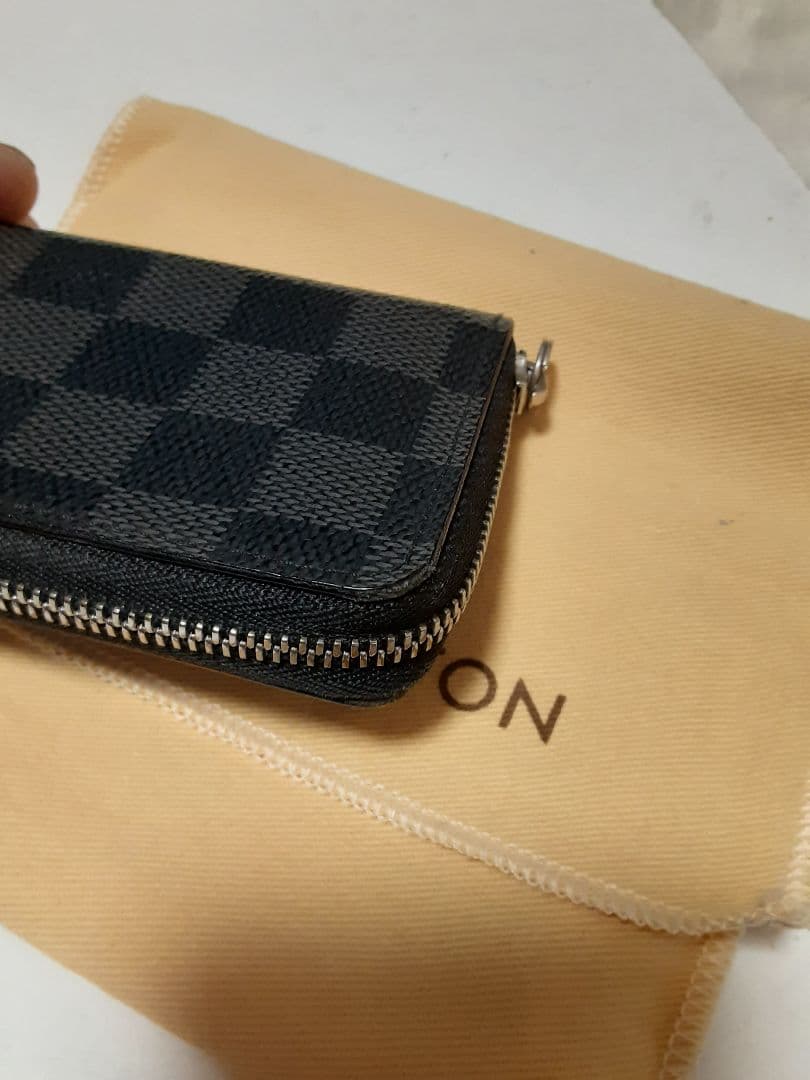 本日限り限定　中古　ダミエ　ジッピー