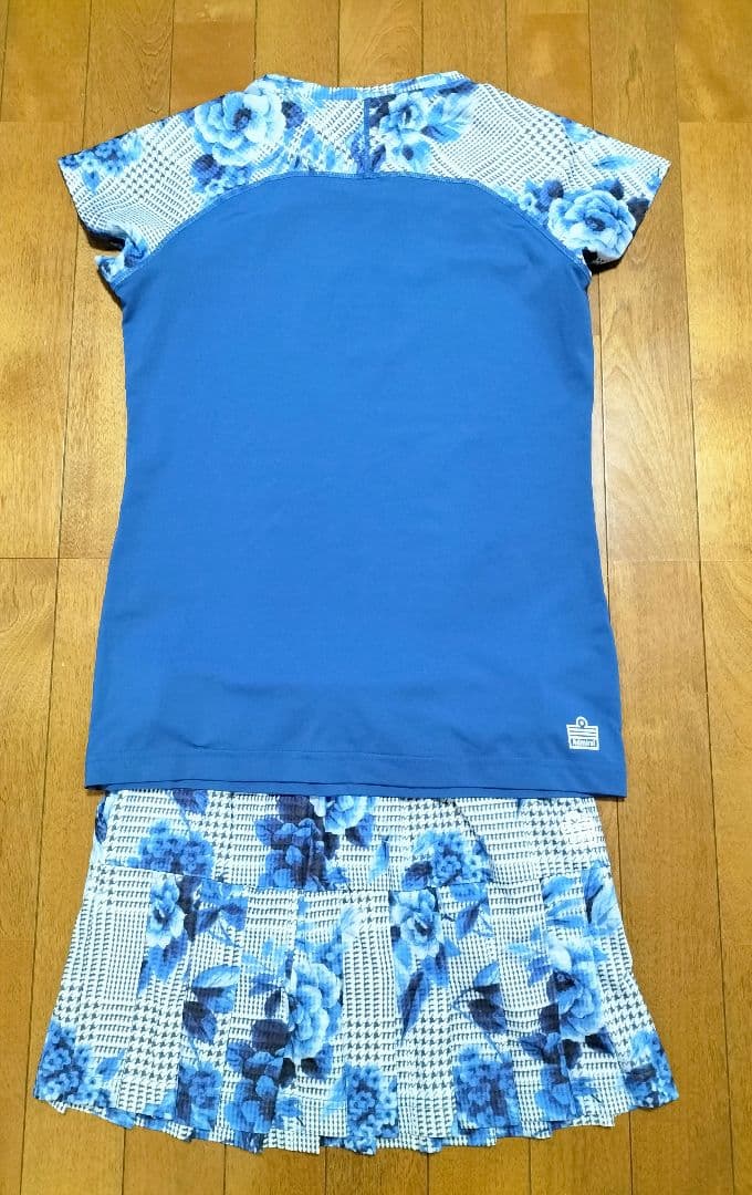 コ*ダ様 Admiral テニスウェア 青色 花柄