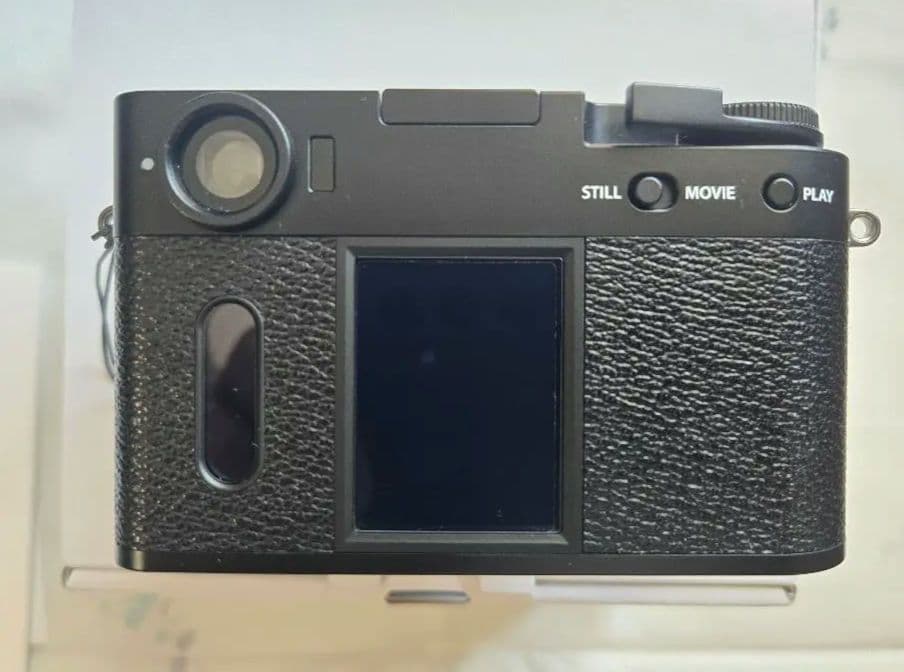 Fujifilm X-half ブラック 本体