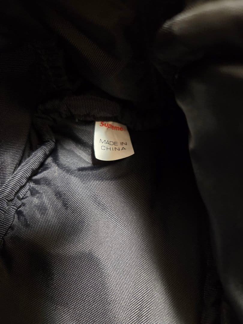 【美品】Supreme シュプリーム ボディバッグ