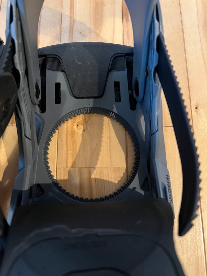 SALOMON HOLOGRAM 23-24 サロモン ホログラム　M グレー