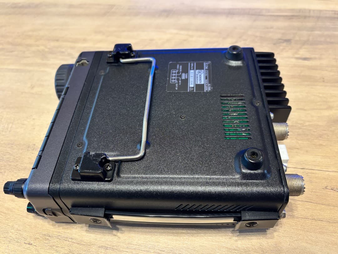 IC-7000 アイコム アマチュア無線機 100W機 デュプレクサーおまけ