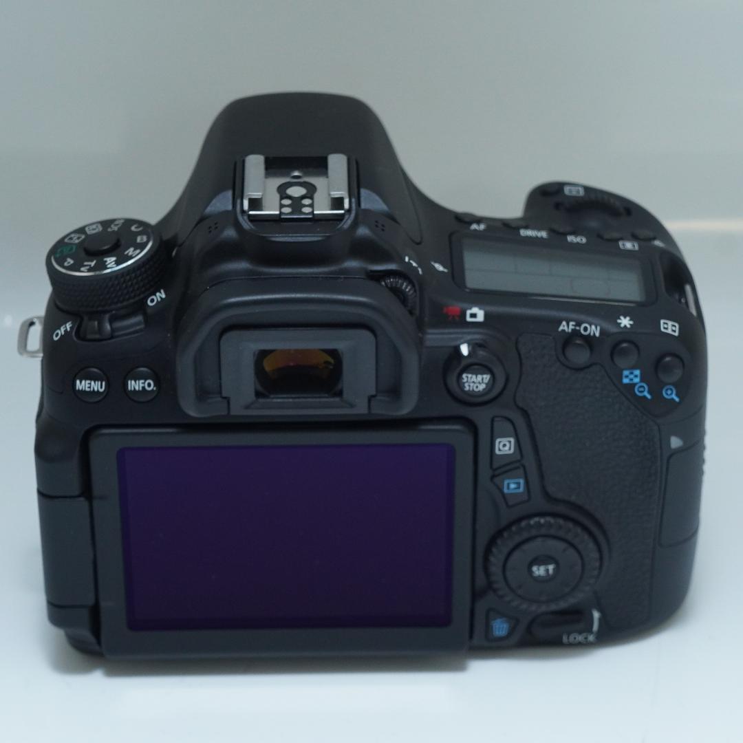 Canonキャノン EOS 70D レンズセット