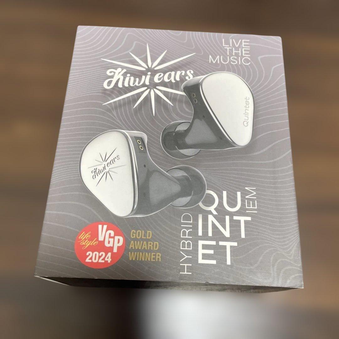 Kiwi ears quintet　有線イヤホン3.5mm