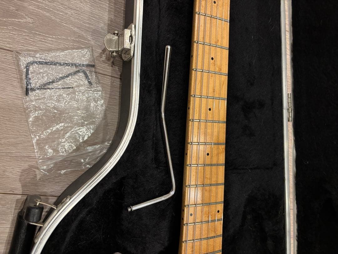 ギター Music Man Axis Ex Trans Red