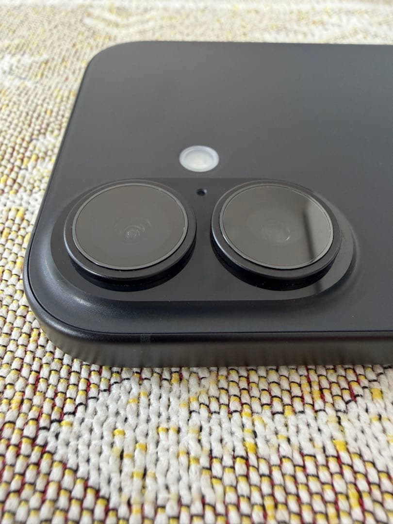 [美品] iPhone16 256G ブラック SIMフリー