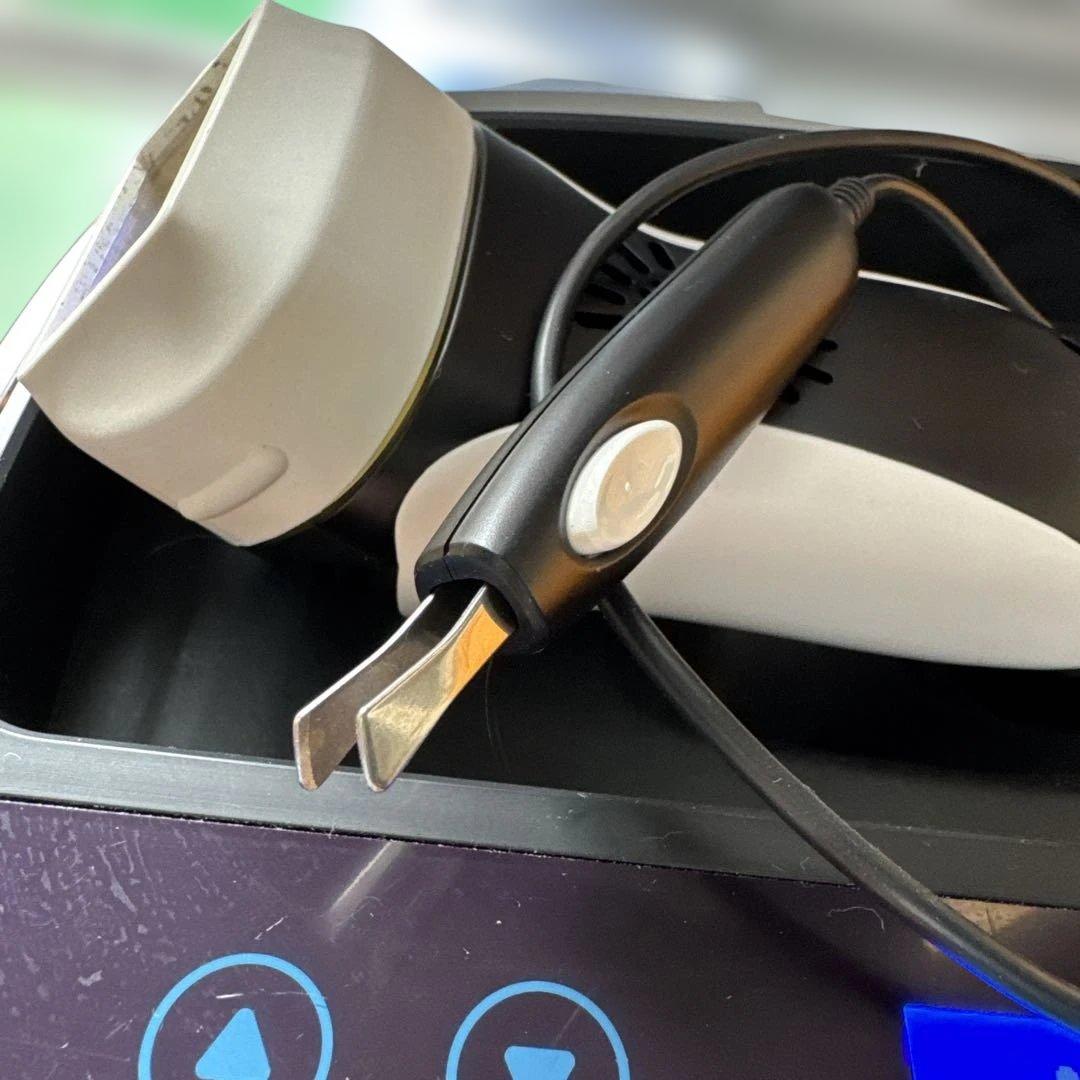 ケノン　脱毛器 LEDディスプレイ