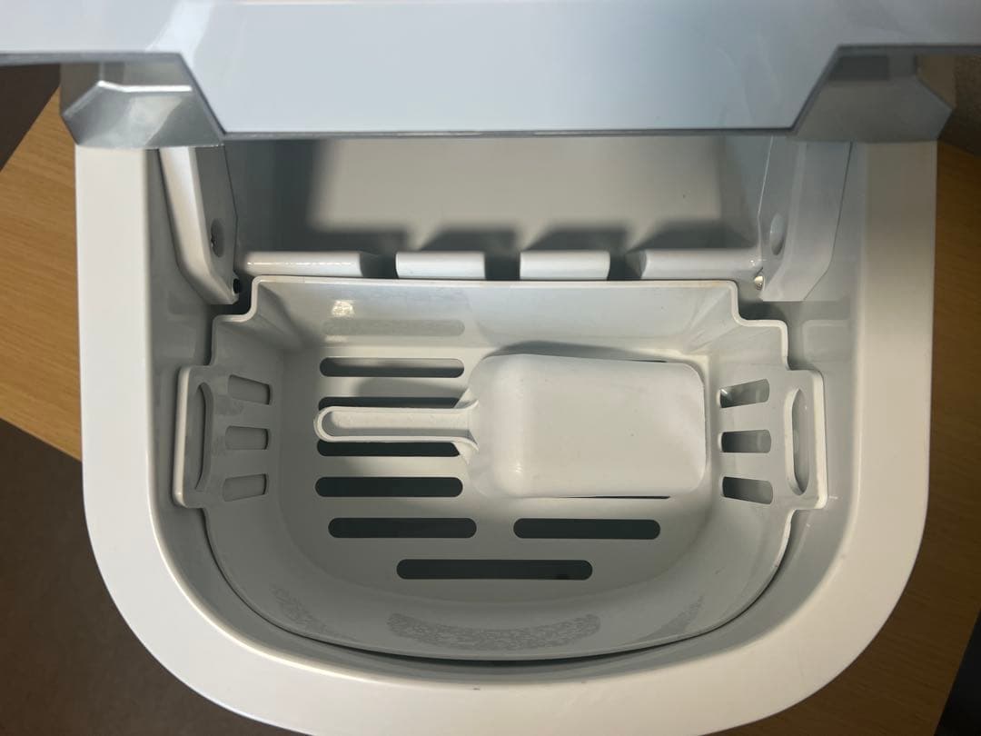 【美品】EAST 高速自動製氷機 KORORI EA-ICE12 ほぼ未使用