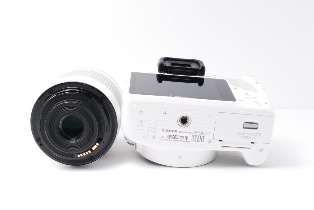 新品級❤️Canon kiss X7❤️人気のホワイト✨一眼レフカメラ