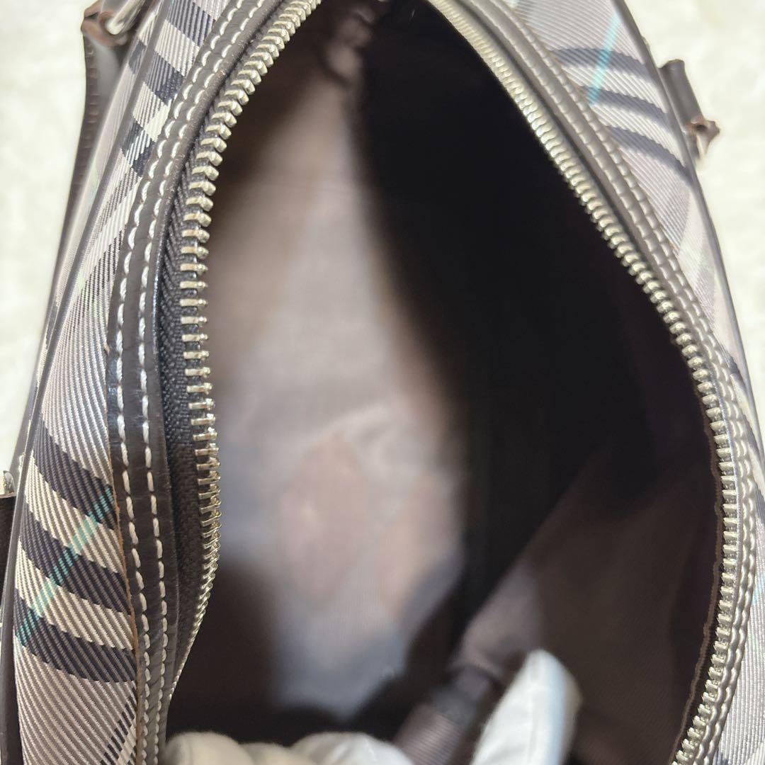 バーバリーブルーレーベル チェック柄ボストンバッグ