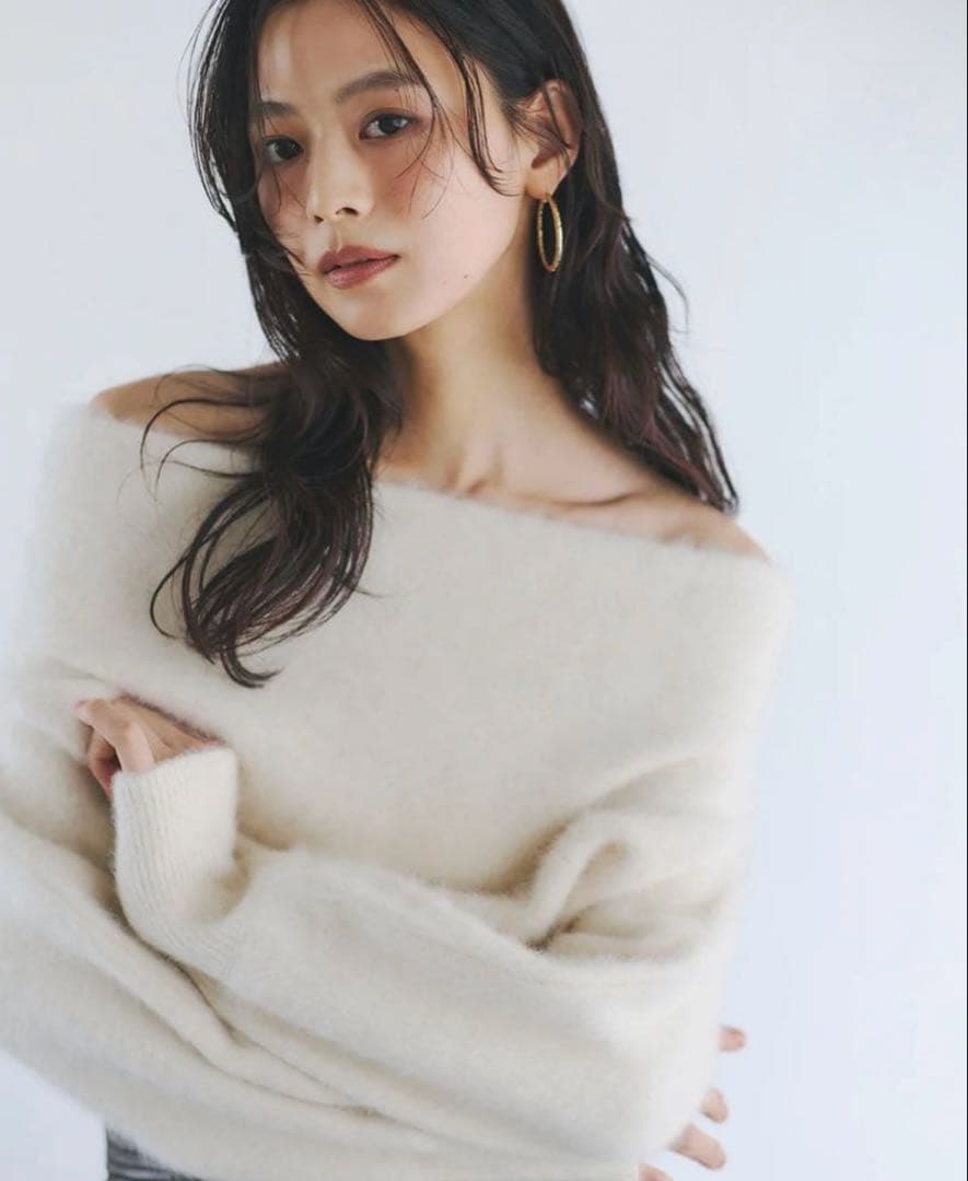 anuans 2025ラクーンフォックスオフショルニットプルオーバー新品タグあり