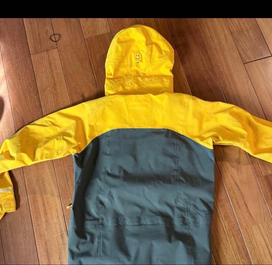 BURTON バートン　AK457 Guide Jacket サイズS