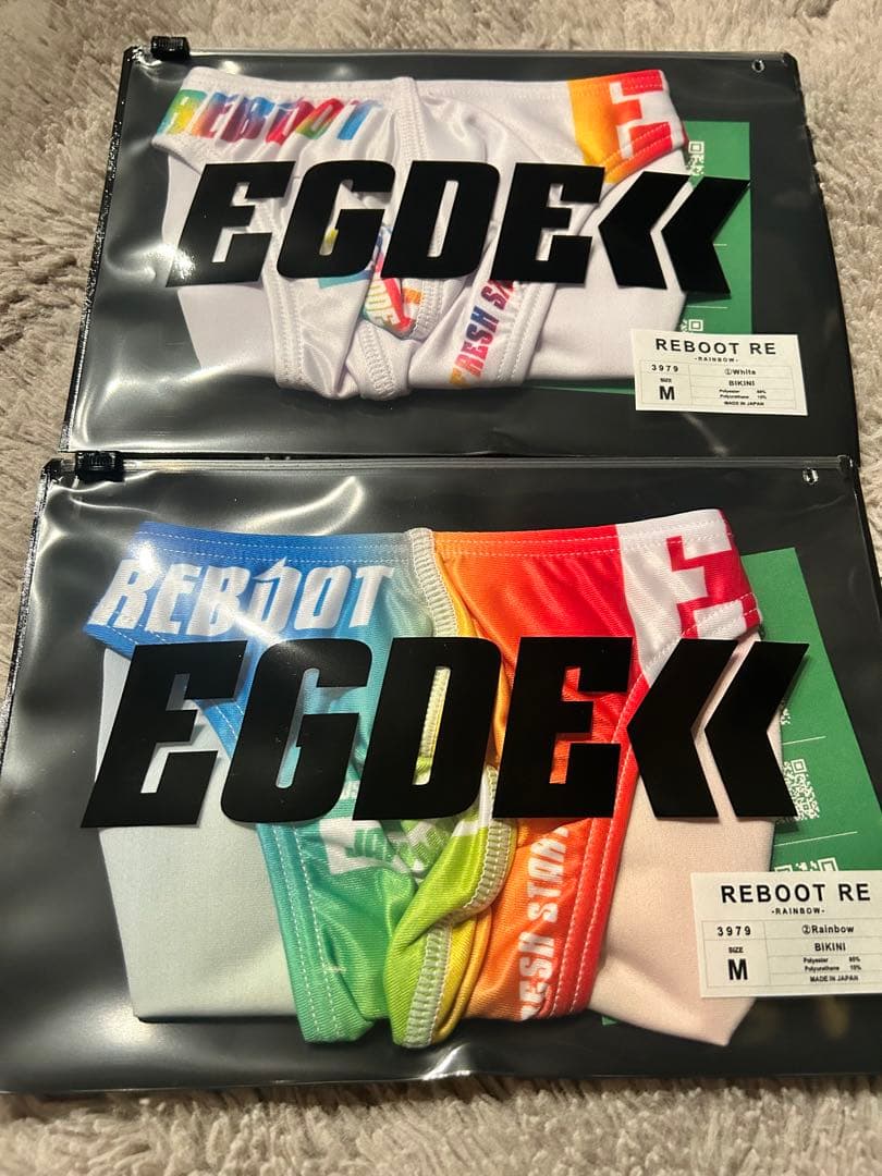 EGDE 2点セット MサイズREBOOT RAINBOW bikini