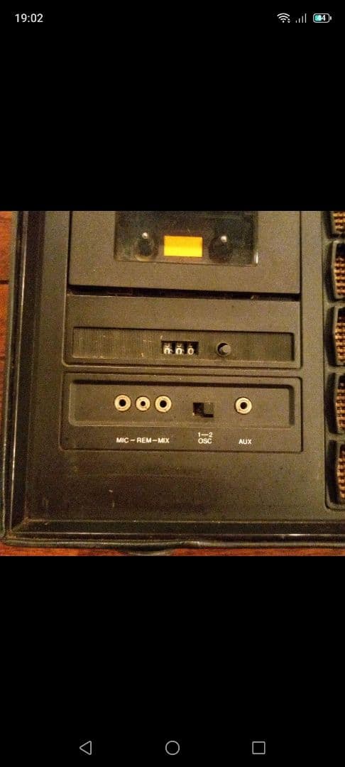 ラジオ　クラウン　CROWN　カセットテープ　レトロ　インテリア