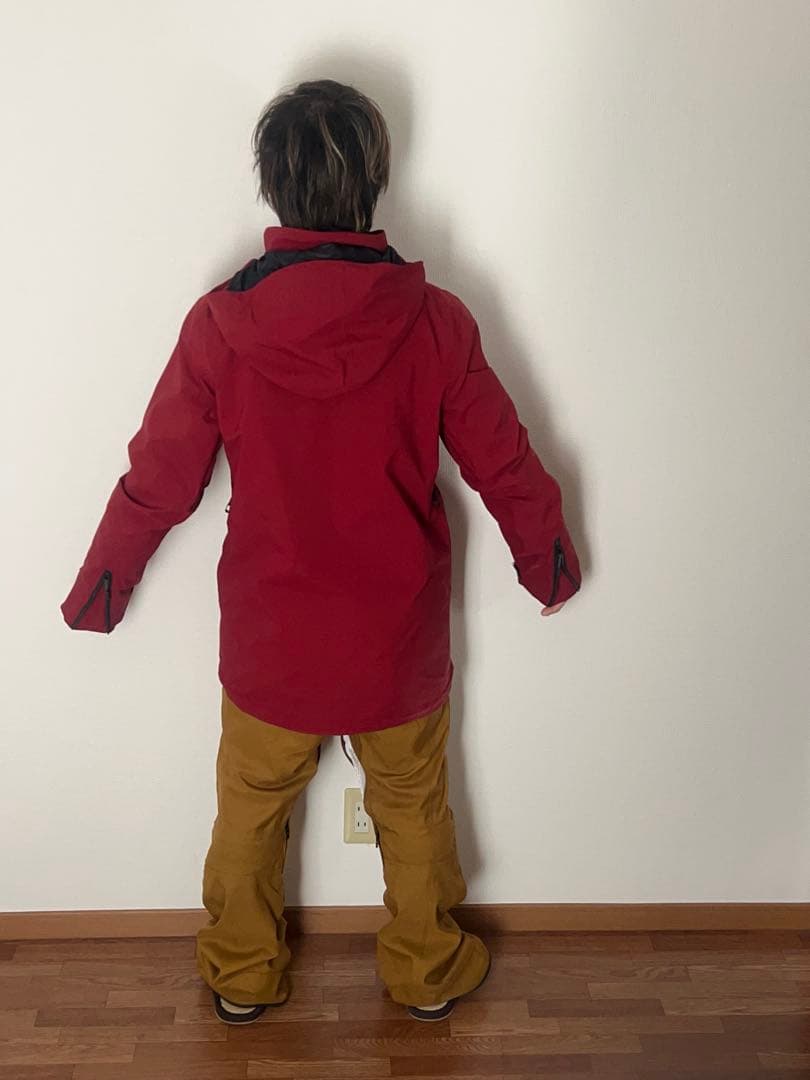Volcom スノーボードウェア　Sサイズ 赤ジャケット黄パンツGORE-TEX