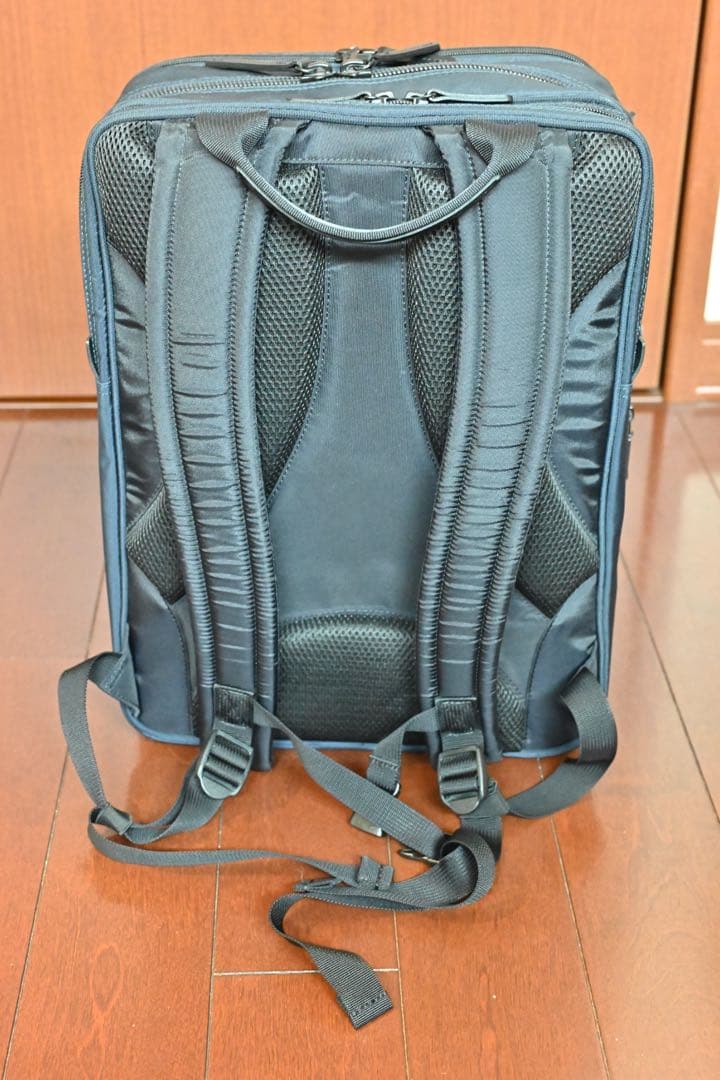 美品　マンハッタンパッセージ #9050