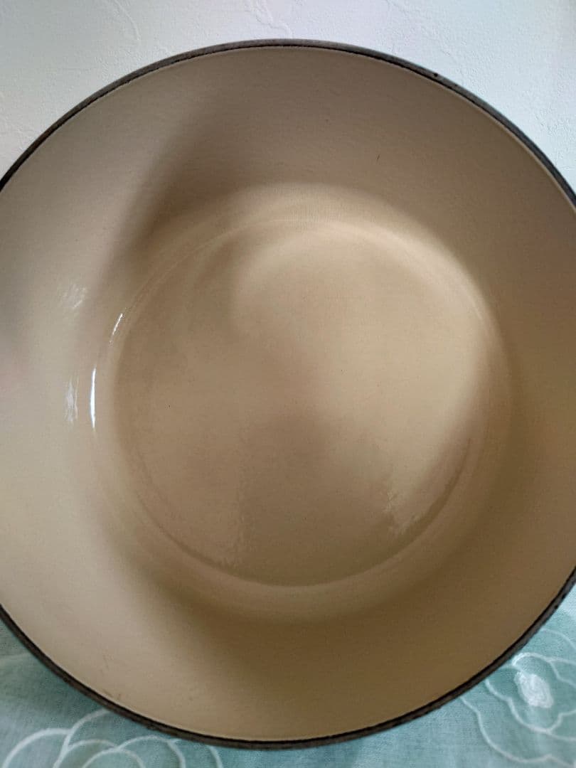 ル・クルーゼ(Le Creuset) ココット 24 cm カリビアンブルー