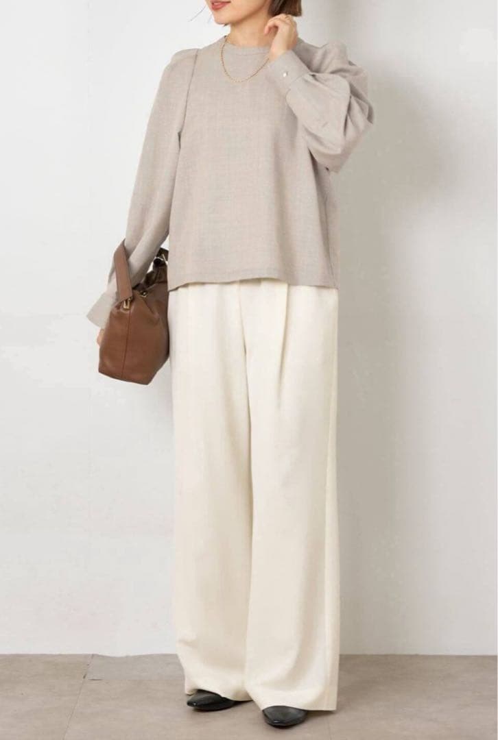 イエナ パフスリーブブラウス定価18700円新品未使用品ベージュ