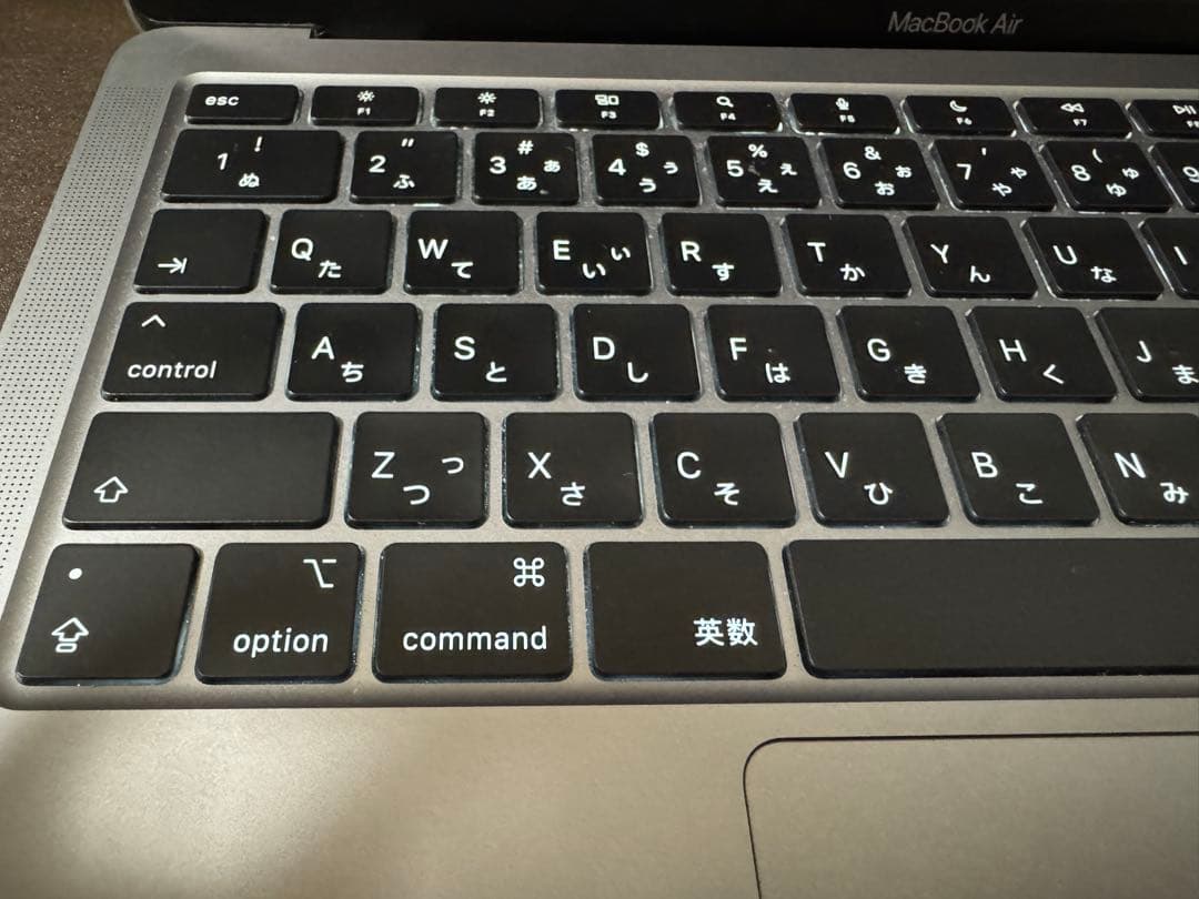 【美品】M1 MacBook Air 13インチ／8GB ・512GB SSD