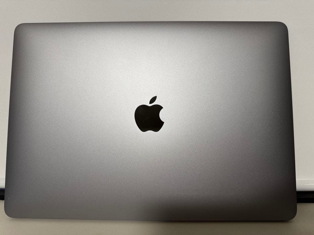 【美品】M1 MacBook Air 13インチ／8GB ・512GB SSD