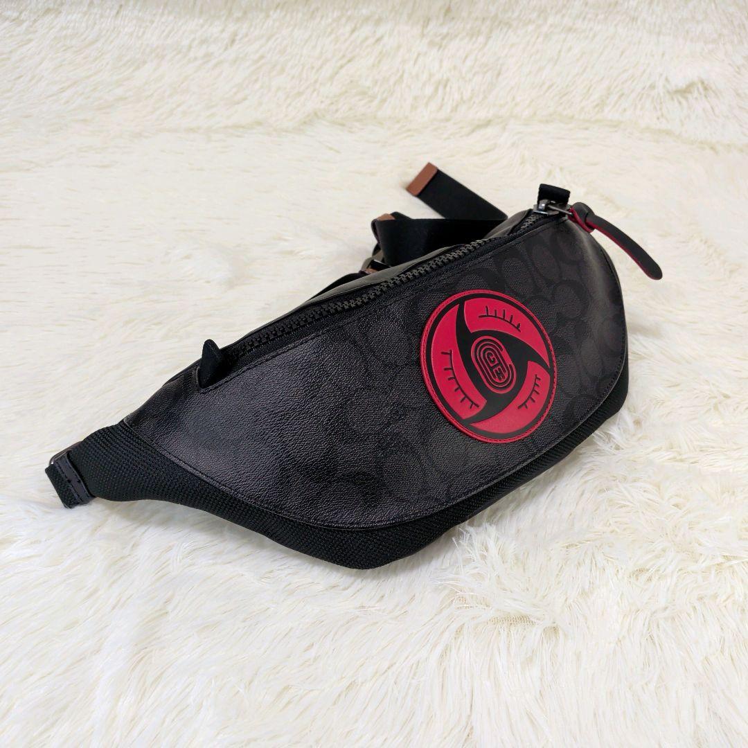 極美品✨️COACH NARUTO ボディバッグ 写輪眼ブラック シグネチャー