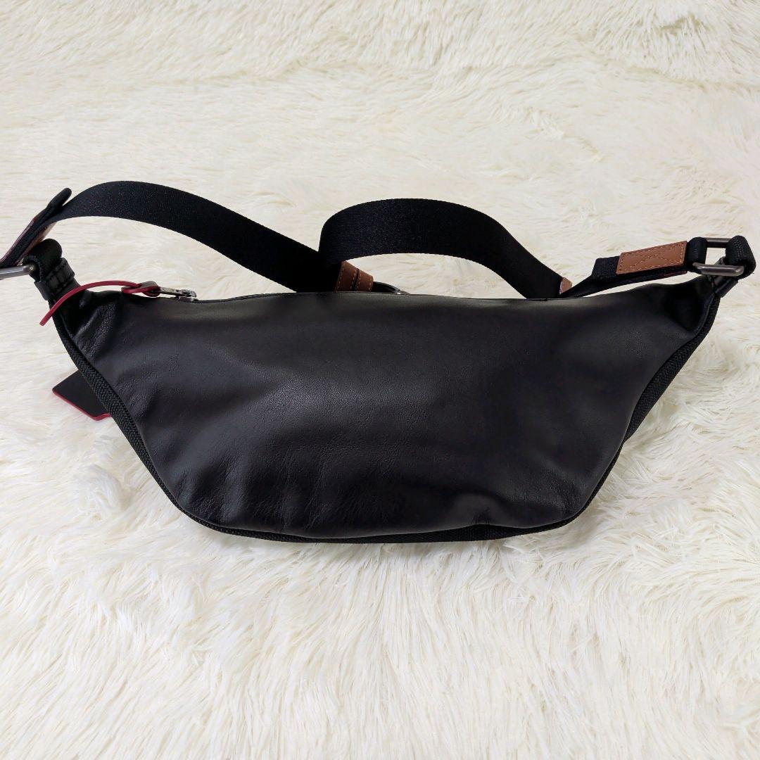 極美品✨️COACH NARUTO ボディバッグ 写輪眼ブラック シグネチャー