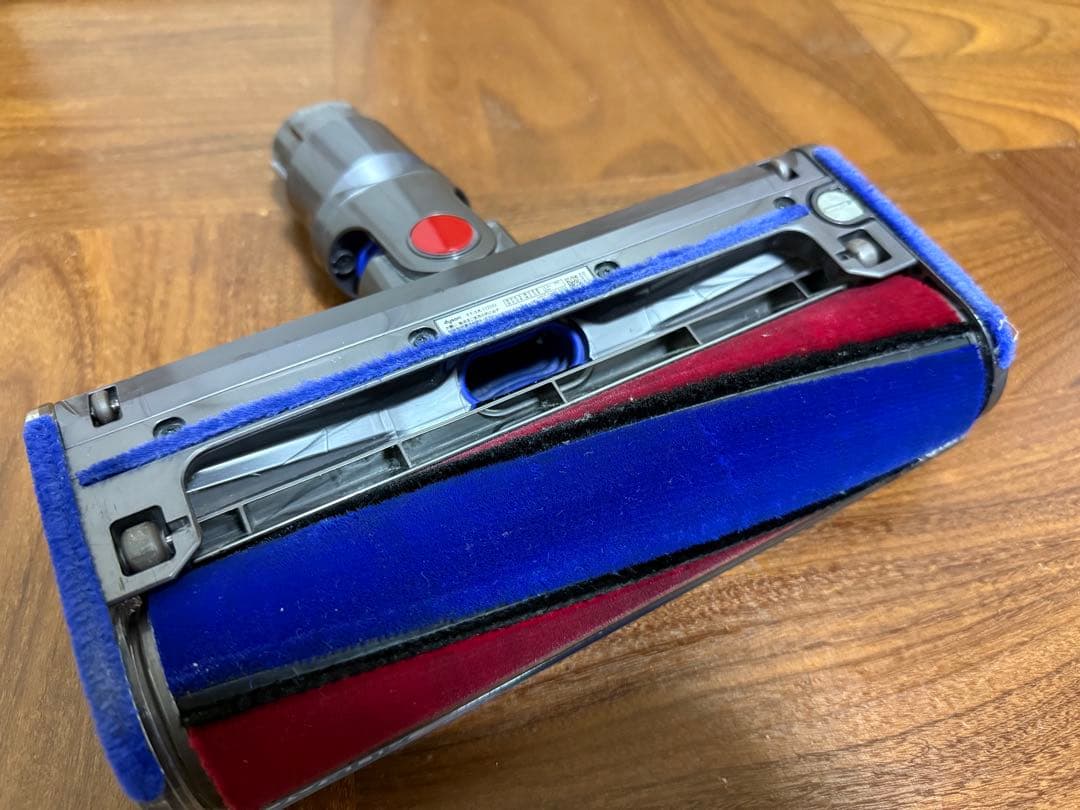 dyson V7 fluffy SV11 バッテリー新品交換済 動作確認済