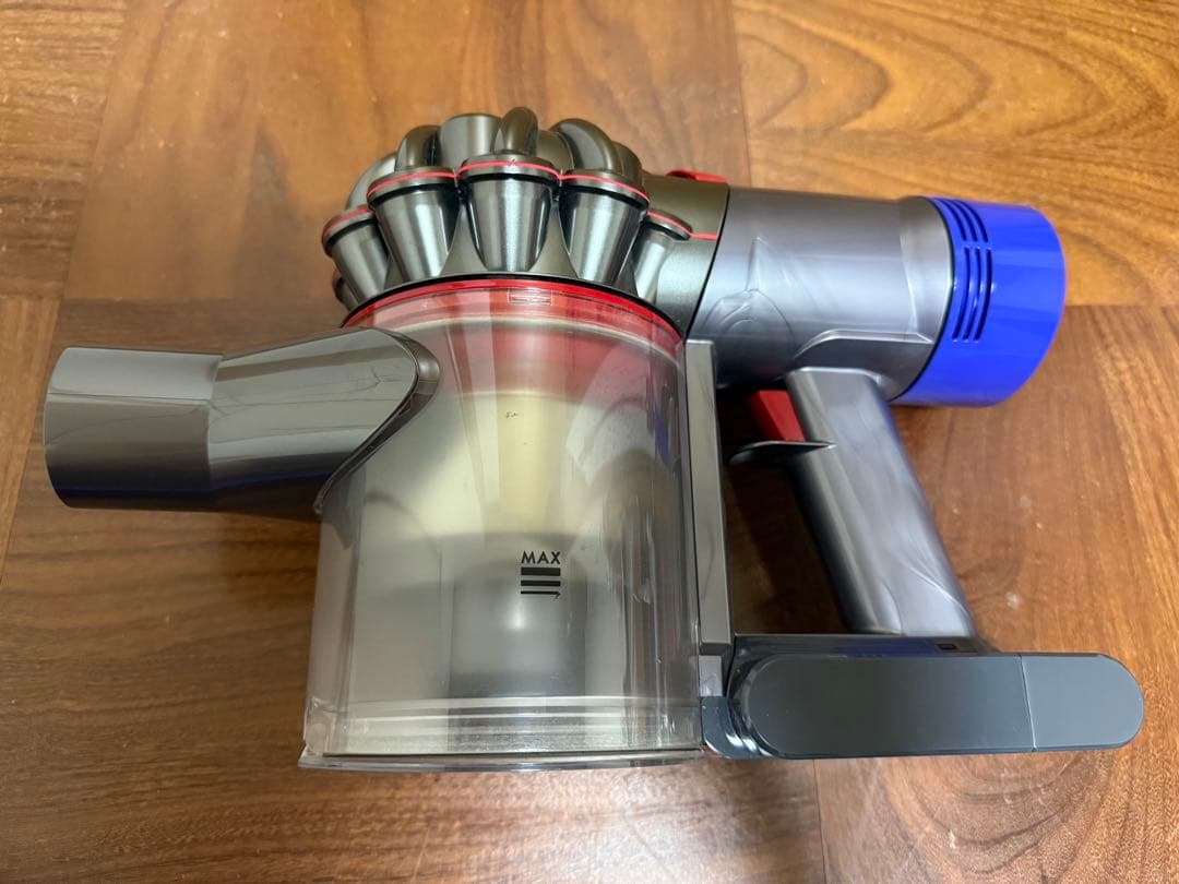 dyson V7 fluffy SV11 バッテリー新品交換済 動作確認済