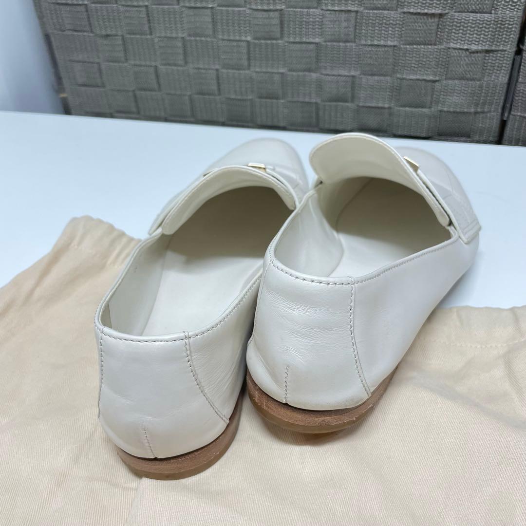 w*a様 2025年秋冬　現行品　LOUIS VUITTON マレ　ホワイトロー