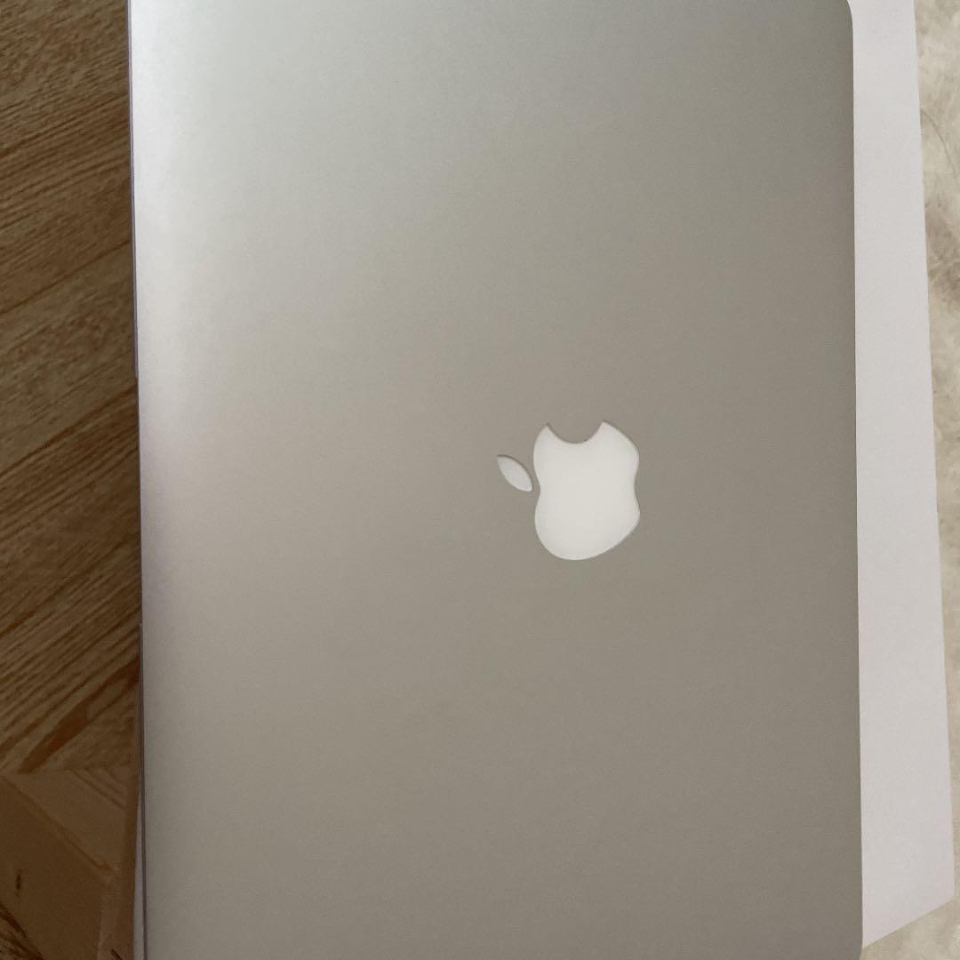 APPLE MacBook Air MQD32J/A 13インチ