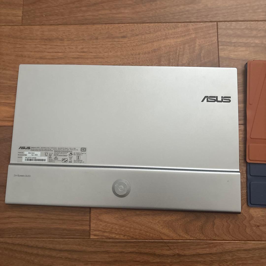 ASUS MQ13AH　有機EL　ディスプレイ