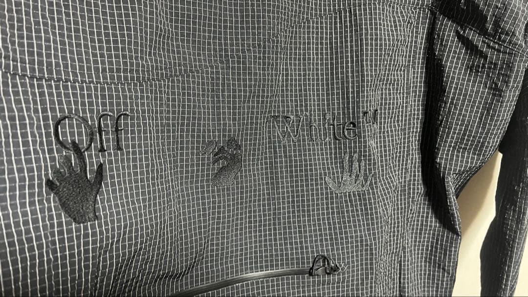 新古品　Nike x off white Lサイズ　チェック柄ナイロンジャケット