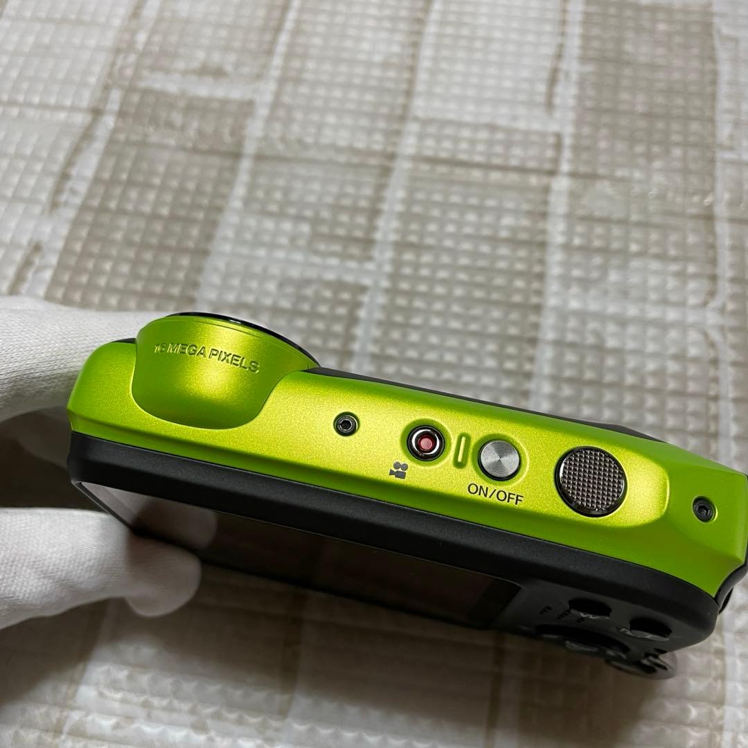 FINEPIX XP120 防水デジタルカメラ　ライム