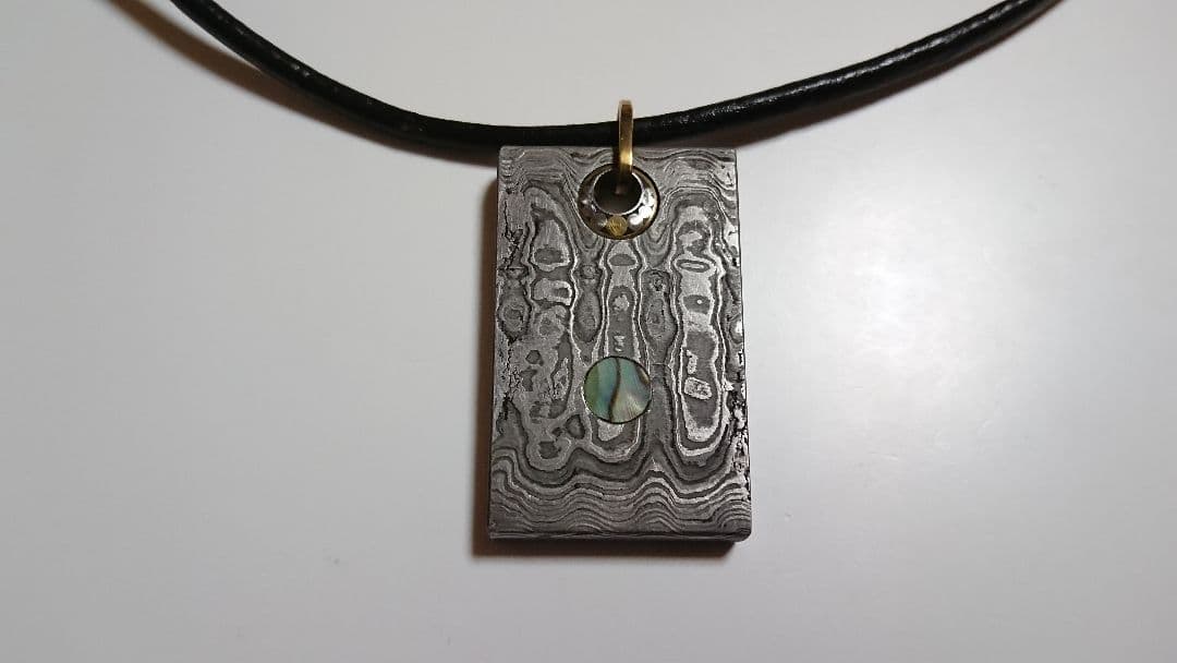 凌*様 ダマスカス・アバロンペンダント (ダマスカス鋼＋アバロン) ハンドメイド
