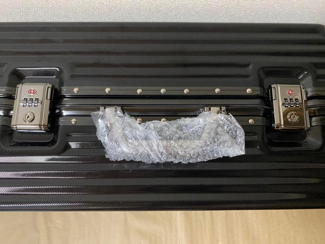 【新品】 スーツケース キャリーケース TSAロック 耐衝撃 ダブルキャスター